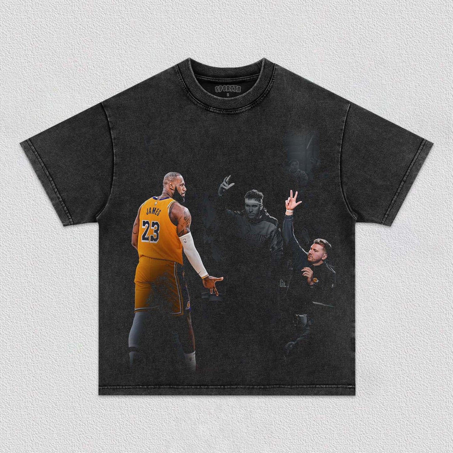 LEBRON JAMES  TEE