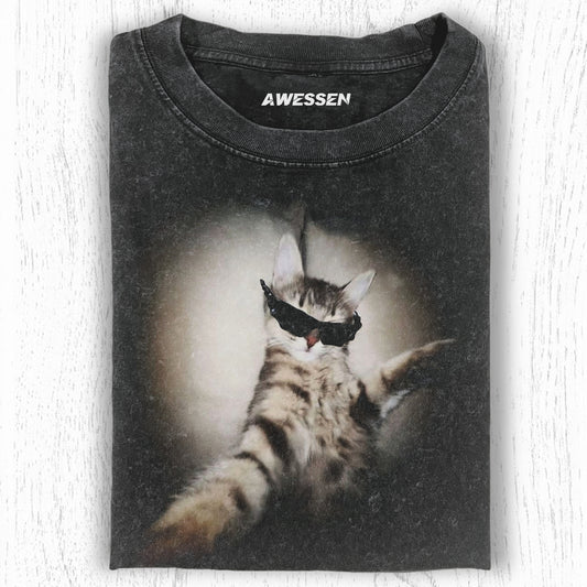 WACKY CAT TEE V3