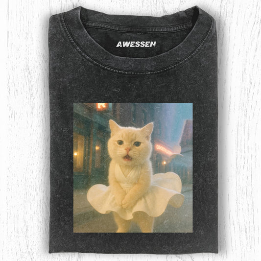 WACKY CAT TEE V6